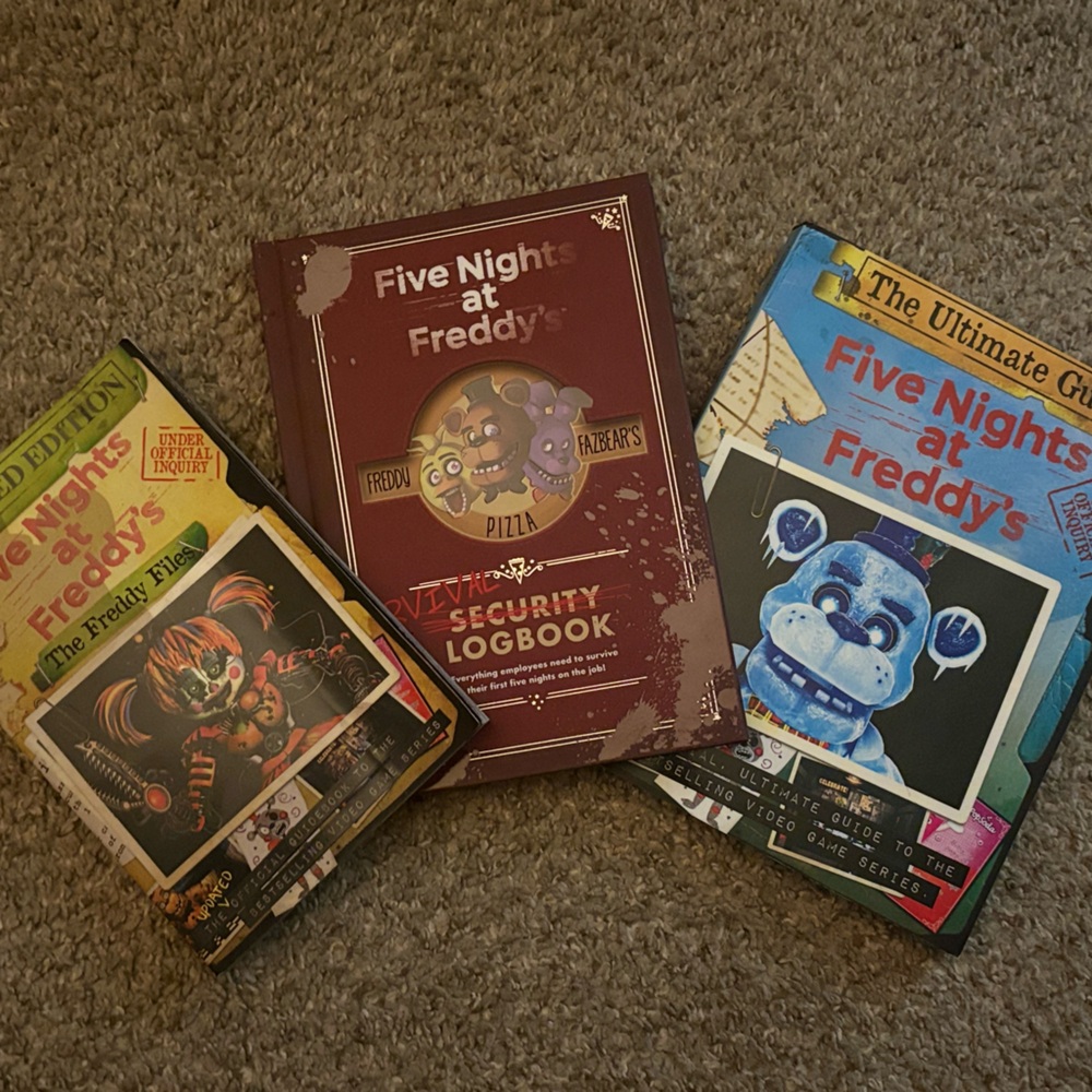Five Nights at Freddy's Kids Book Set
